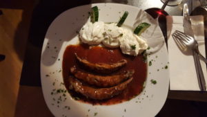 Lammfilet mit Zaziki und einer leckeren Sosse